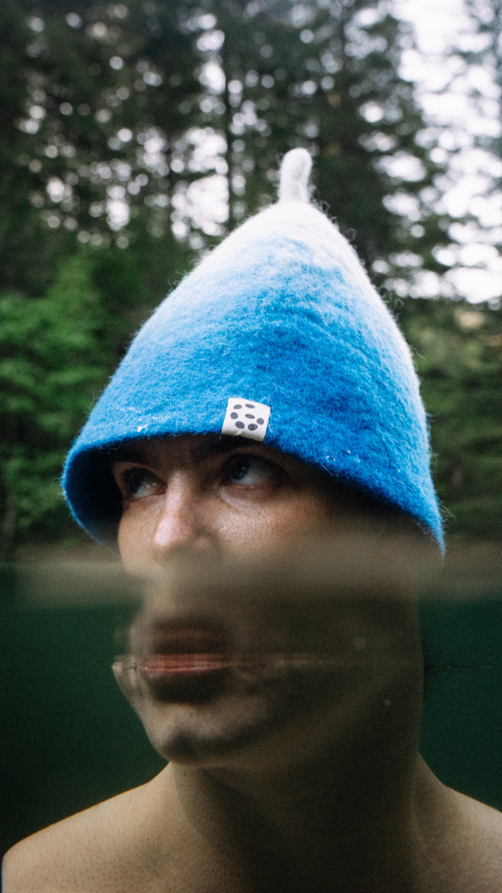 Guss sauna hat in the heat